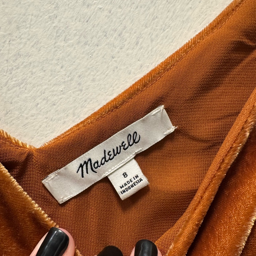 Madewell size 8 velvet button tank top - Picture 3 of 4